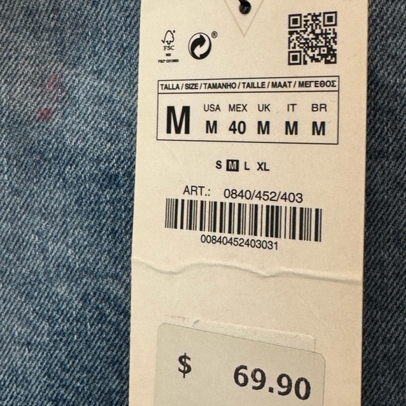 Zara Men’s shirt. Denim with waistband and zipper trim - Picture 4 of 9